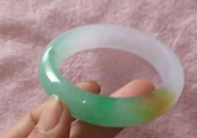 “揭秘内蒙阿拉善绿碧玉真伪”
