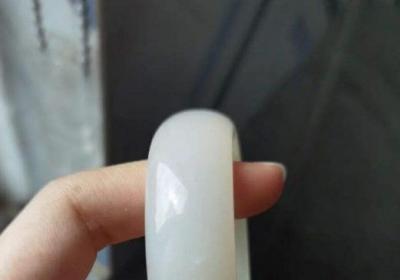 “发圈手链”价格如何？