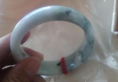 10万左右的翡翠手镯价格曝光