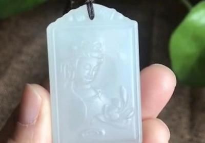 365天紫光鉴定宝石的能力
