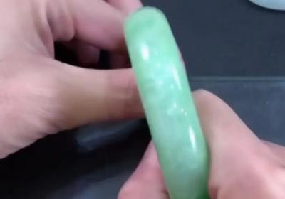 一次性耳钉何时需更换？