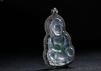 一对黄金耳钉的重量是多少？