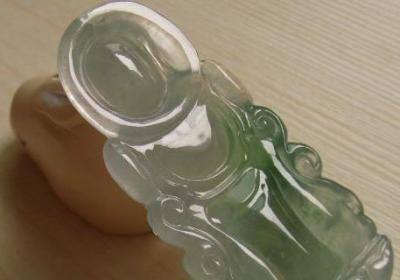 不同等级的翡翠水头分类