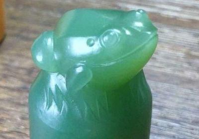 且末料石好玉？——评新疆且末石材质量