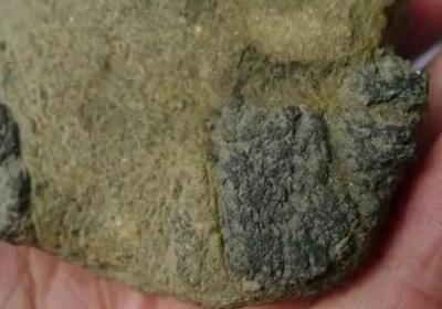 能不能戴其他首饰，戴了黑曜石？