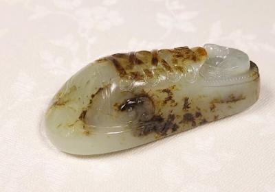 老油青翡翠手镯的价值如何？