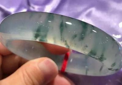 芙蓉翡翠的含义是什么？