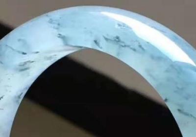 花型戒指的象征意义