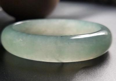 茫崖翡翠湖的具体位置是哪里？