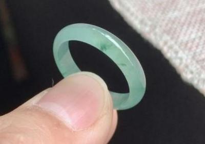 蓝宝石戒指的意义简介