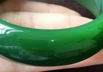 蜜蜡价格多少？