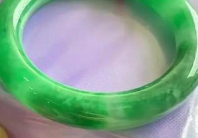 蜜蜡手链多少钱？