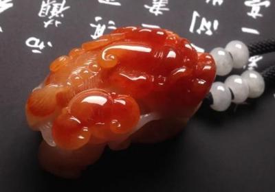 蜜蜡手串的重量有多少？