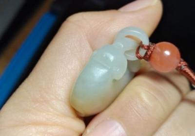 观音像玉？还是翡翠更好？